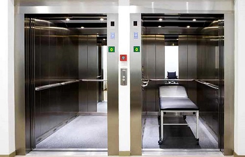 آسانسورهای بیمارستانی
